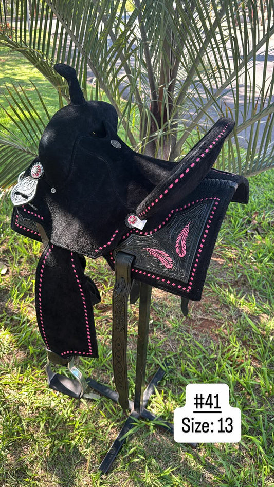 Silva Martin 13” Black and Pink Feather Saddle 41