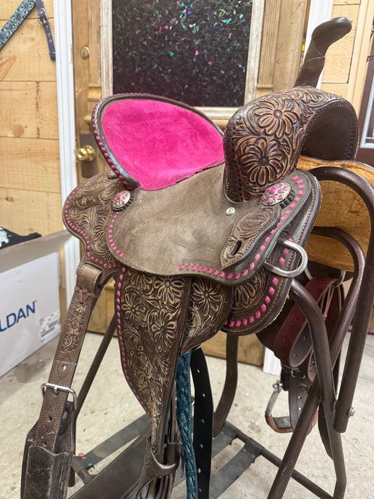 Imperio 13.5” Barrel Saddle