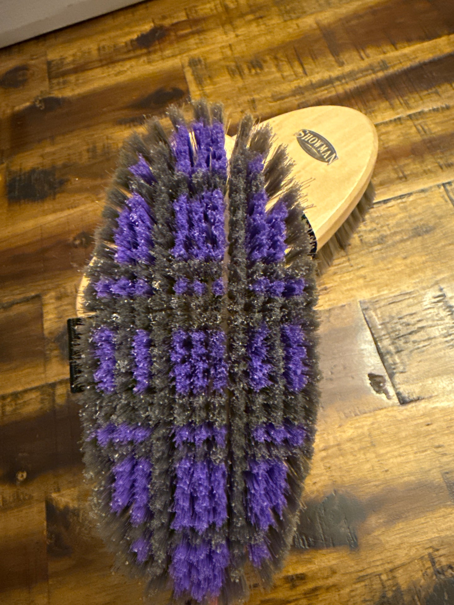Medium Bristle Body Brush