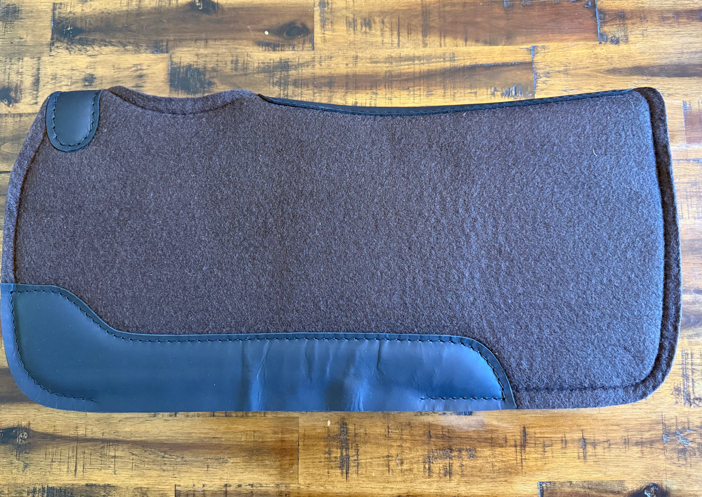 PONY 24" x 24" felt pad
