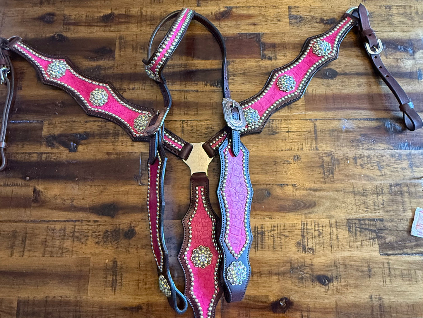 Pink Gator Tack Set