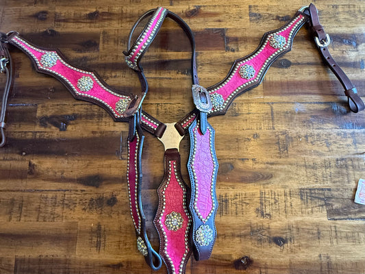 Pink Gator Tack Set