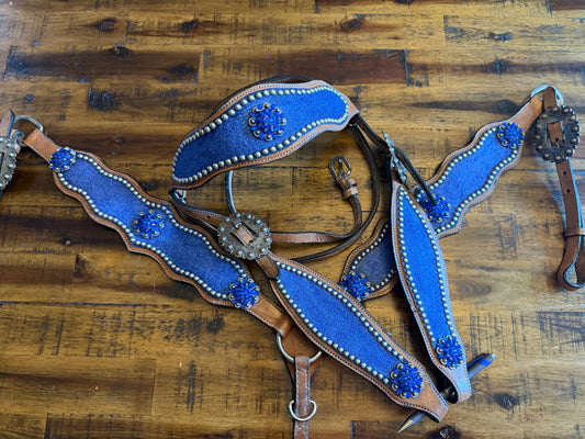 Ocean Blue Sparkle Tack Set