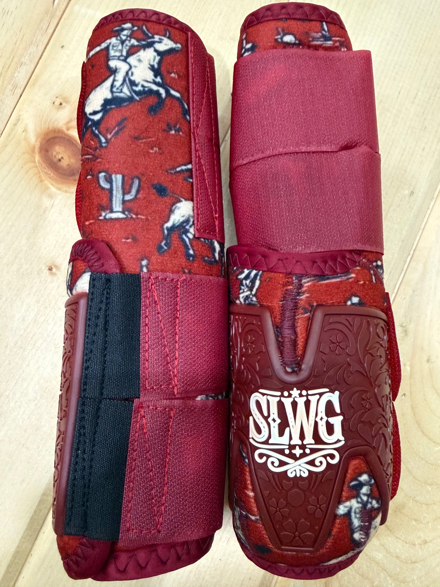 SLWG OUTLAW IN RED COLLECTION