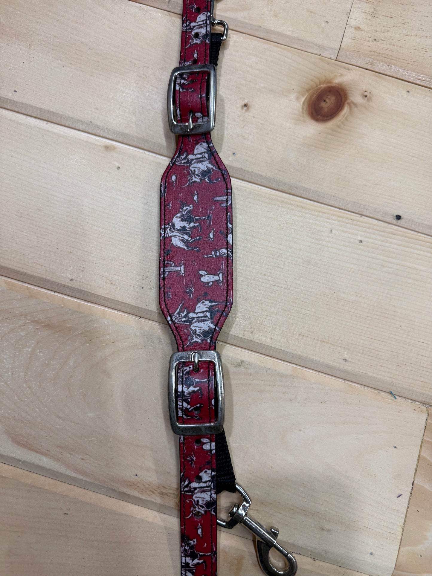 SLWG OUTLAW IN RED COLLECTION